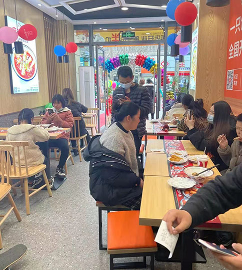 熱烈祝賀湖北仙桃如意餛飩加盟店盛大開業(yè)，預(yù)祝老板生意興??！