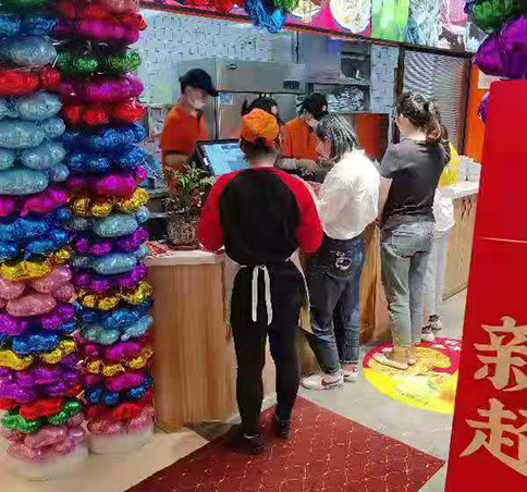 熱烈祝賀蘇州吳江如意餛飩震澤新樂城店盛大開業！